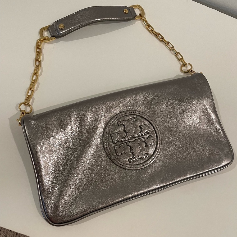 Tory Burch Silver Shoulder Bag with Chain Strap